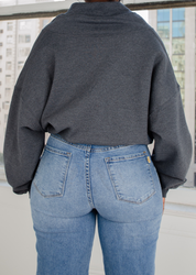 JoJo Sweatshirt (Charcoal)