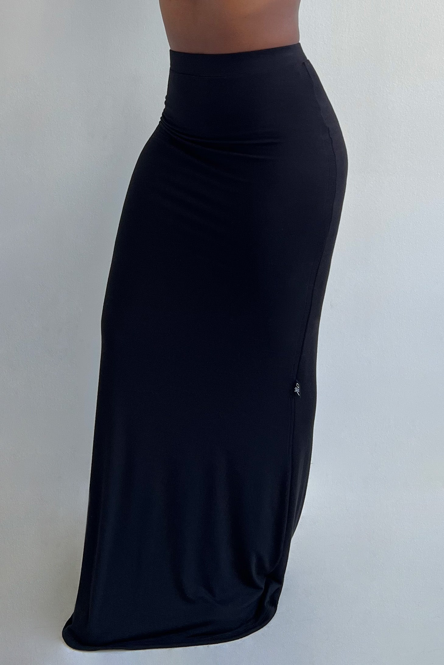 Kree Skirt (Black)